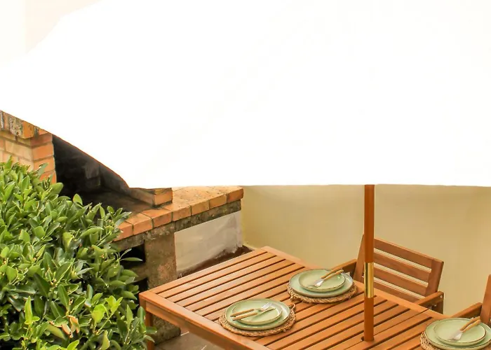 Casa Castillo, Апартаменты Эсаро